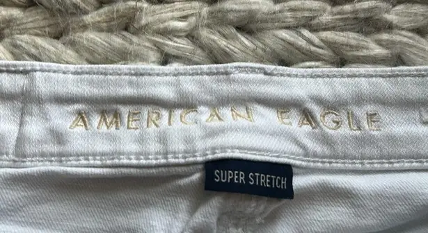 American Eagle short white Jean shorts!