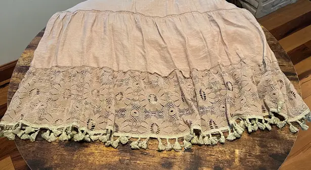 Women’s dress | off the shoulder dress. Size: 2XL Tan Size 12