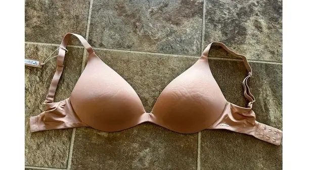 SKIMS Wireless Form Push-up Plunge Bra Ochre 32DD