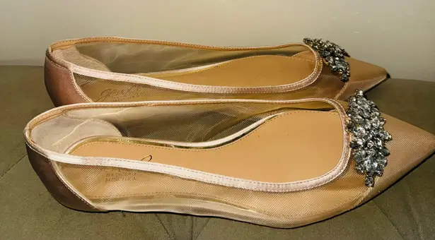 Badgley Mischka Jewel pointed toe flats size 10 nude/pink color