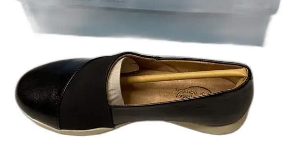 Life Stride  Lucy Faux Leather Slip-On Loafers Black Women Size 5.5