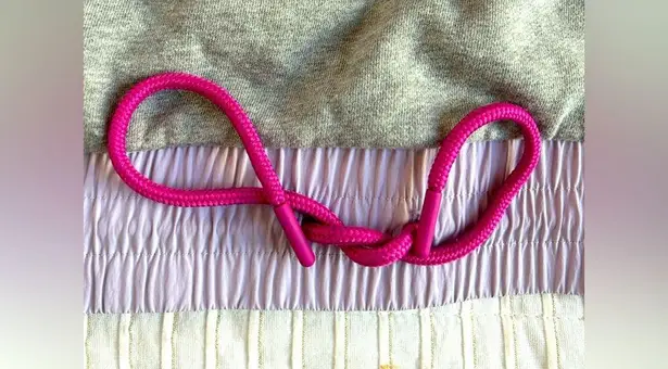 Peloton Chic Fabric Mix Long Sleeve Pullover, logo, color block, retro vibes MED