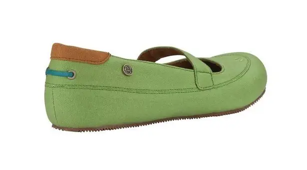 Brand new The Mozo Women's Fab Canvas size 7 Green