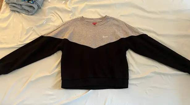 Guess  Cropped Sweatshirt - Image 1