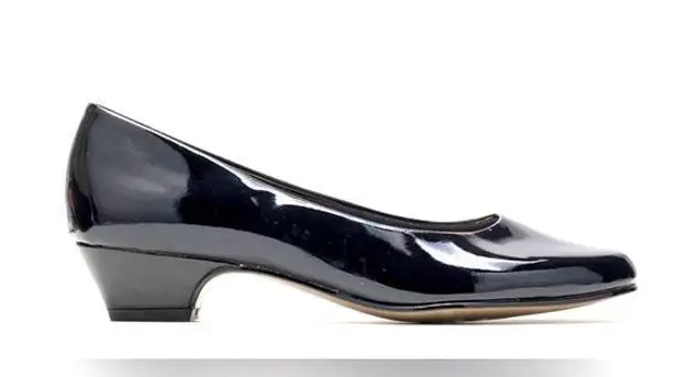 Hush Puppies Women's Angel II Heels black narrow size 9.5 narrow NEW