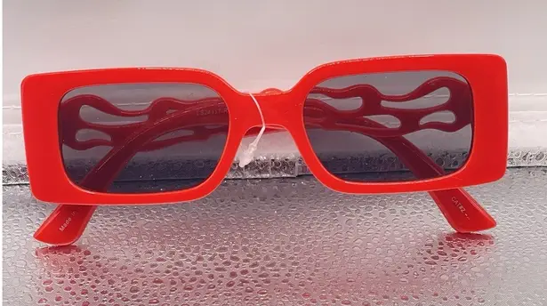 Women's Red Big sunglasses
