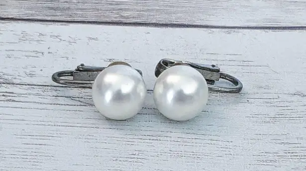 Vintage Clip On Earrings Simple Faux Pearl 3/8"