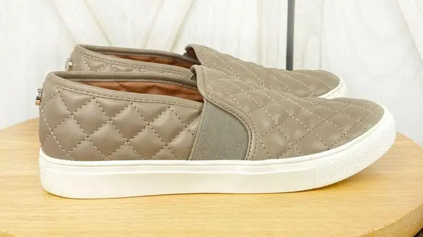 Steve Madden  Endell Quilted Faux Leather Slip On Sneaker Taupe 8