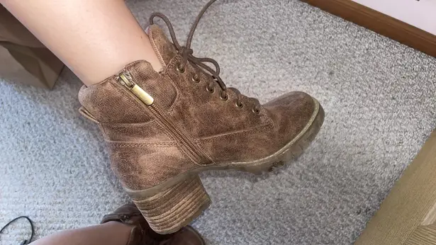 DSW Brown Shoe Boots