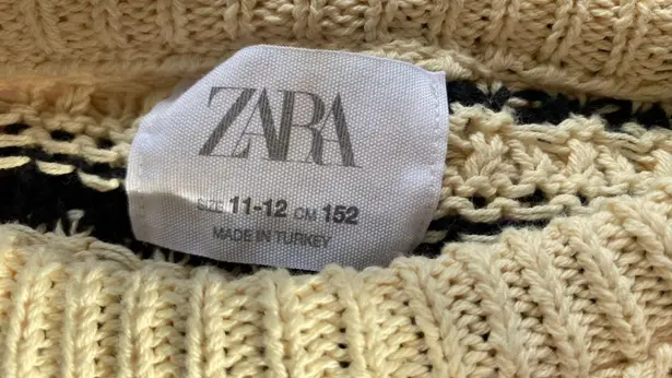 ZARA Knit Sweater