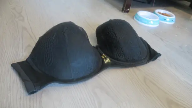 Cacique Lane Bryant boost strapless bra jewelry on front lacey in black size 44DD.