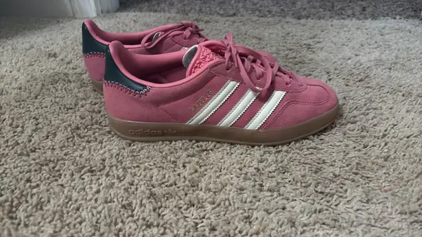 Adidas Pink  Gazelle Sneakers