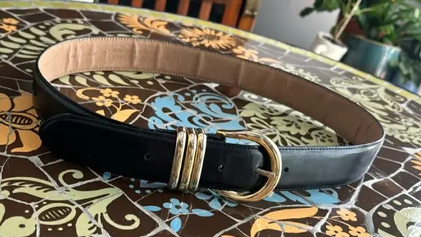 LEATHER BELT. Sz: L Black