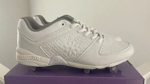 DICK'S Sporting Goods Rip-It Diamond Women’s White Softball Spikes Size 9 Brand New