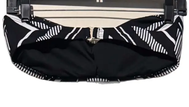 Vince Camuto  (Z) 2 Piece Bikini Swim Set M Black White Tube Top High Cut EUC - Image 2