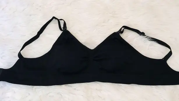 Clip down seamless black nursing bra medium Size undefined