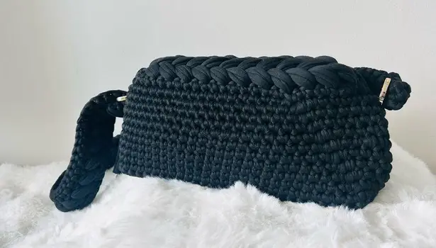 Handmade Shoulder Bag with Puff Stitch Strap