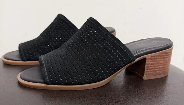 Koolaburra By Ugg Black Suede Raychel Perforated Block Heel Open Toe Mules 8.5