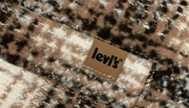 Levi's NWT Levi’s Ivory & Brown Plaid Zip Button Midi Maxi Shacket Coat - Image 7
