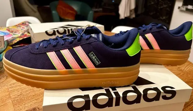 Adidas  VL Court Bold. Navy and Pink. BNIB. Size 10.