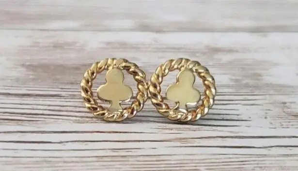 Vintage Stud Earrings