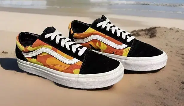 Vans Old Skool Pop Camo Orange Women's Sneakers Size 7M