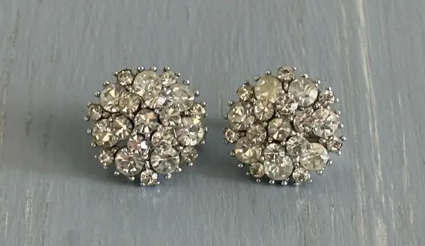 Trifari Gorgeous Crown  Sparkly Rhinestone Cluster Clip On Earrings