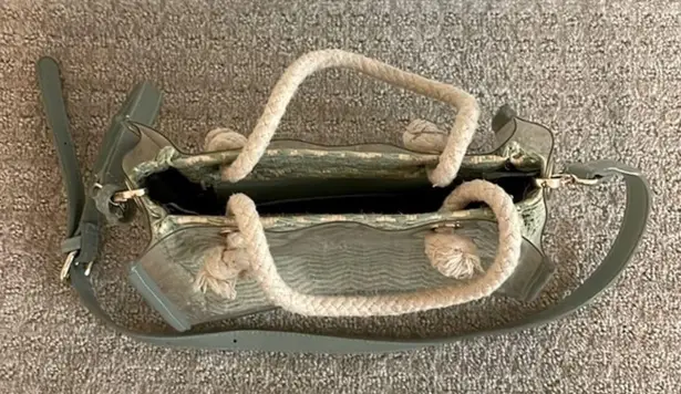 Urban Expression Urban Expressions Green & Cream Straw Plastic Cover Crossbody