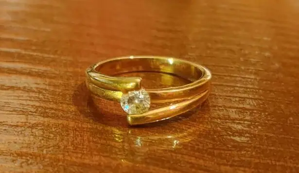 Vintage Gold Tone Solitaire Ring Clear Stone Accent Promise Engagement Wedding