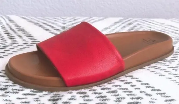 Aquatalia Slide Sandals Leather Red, Size 6 NEW