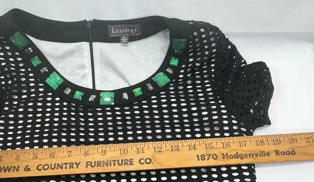 Luxology Laser Cut Out Sheath Dress W/Jeweled Round Neckline M Black/White