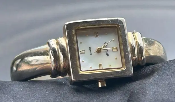 Gossip Mother of Pearl Analog Wristwatch Gold Tone Cuff Vintage Needs Battery