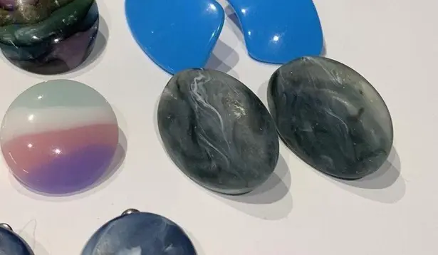 Lot Of 5 Colorful Pierced Costume Earrings Plastic Blue Purple Etc