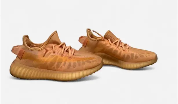 Yeezy  350 Boost V2 Mona Clay thumbnail 1