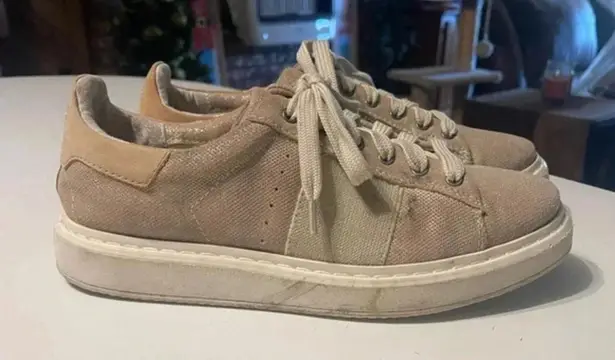 OTBT Women’s Size 8.5 Normcore Tan Lace Up Sneakers
