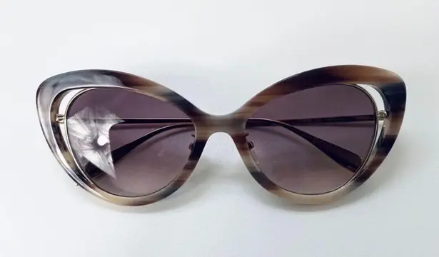 Alexander McQueen  cat eye sunglasses