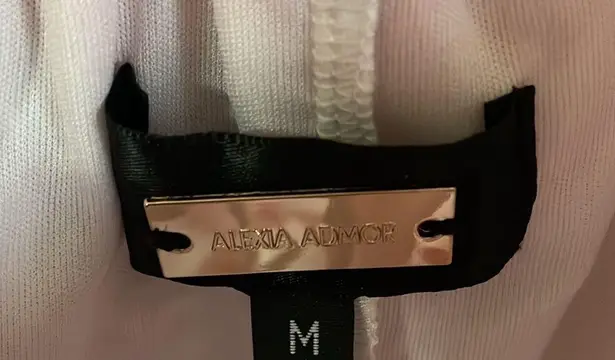 Alexia Admor Embroidered Off the Shoulder Top