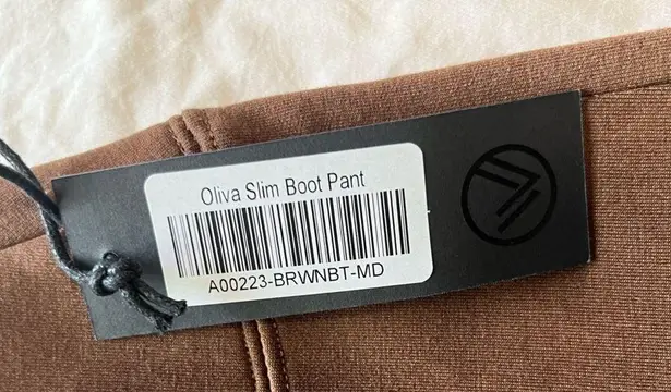 Olivia Slim Boot Pant Size M