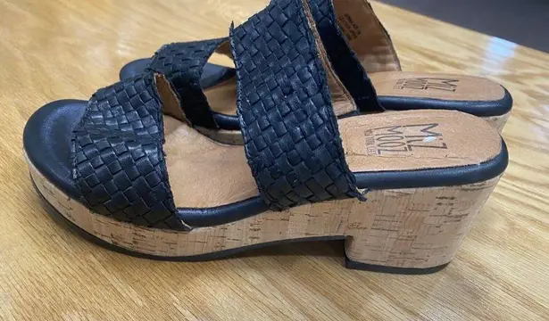 Miz Mooz Genna Slide Sandals Women's 7.5 Black Leather Block Heel Hipster S61