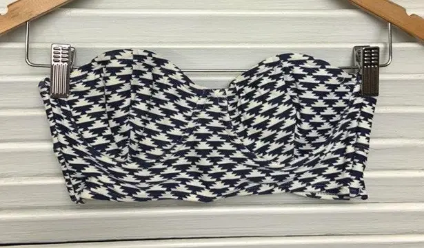 27 S houndstooth Navy Blue White top