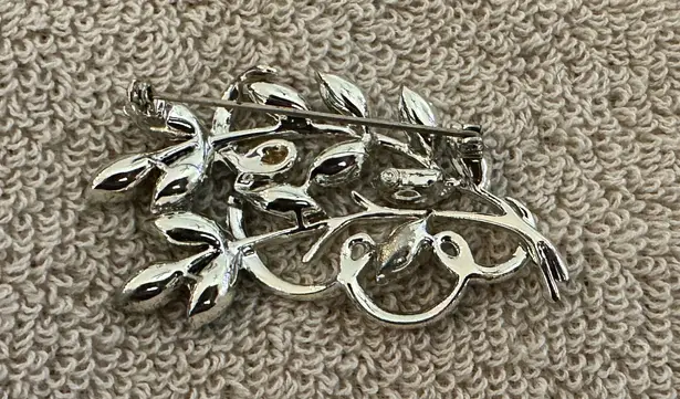 Coro Gorgeous Vintage Blue Aurora Borealis Rhinestone Floral Spray Brooch