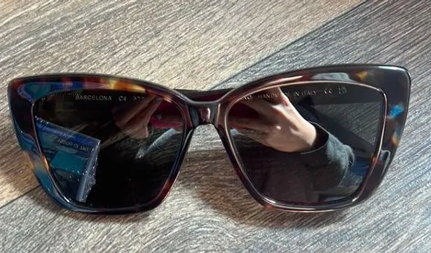 illesteva  Barcelona Sunglasses