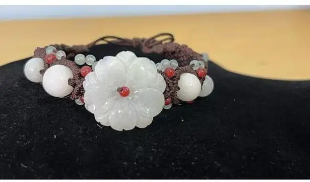 Handcrafted Jade Floral Beaded Knotted Adjustable Bracelet Boho Beachy White