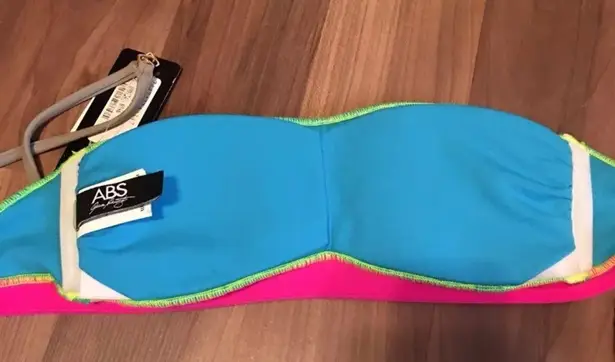 ABS Allen Schwartz NWT ABS By Allen Schwartz Bandeau Bikini Size 6/8