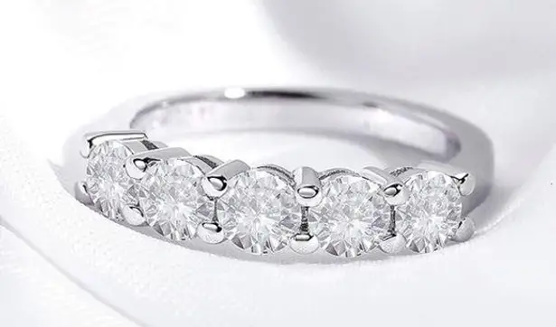 1.5 Carat Moissanite Diamond Band 5