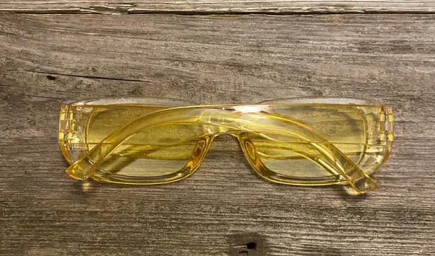 ‼️Yellow Rectangle Sunglasses‼️ Yellow