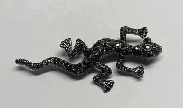 Large Costume Brooch Pin