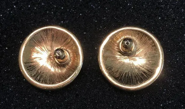 Monet Vintage  Button Earrings Tortoise Shell Gold Abstract 7/8 Inch