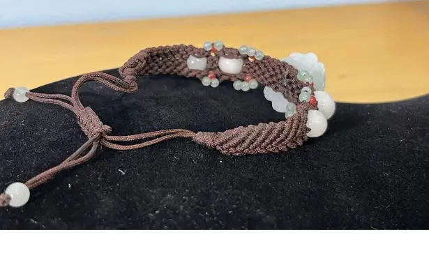 Handcrafted Jade Floral Beaded Knotted Adjustable Bracelet Boho Beachy White