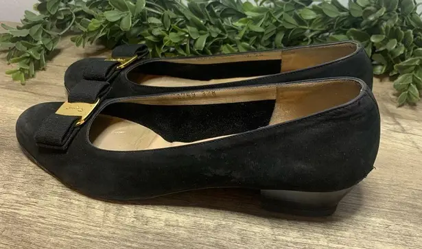 Salvatore Ferragamo Black Suede Flats Classic Design Ladies Size 8.5 A